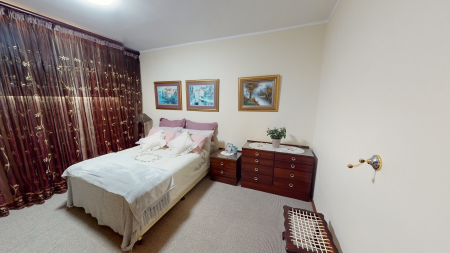 2 Bedroom Property for Sale in Van Ryneveld Western Cape